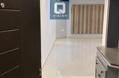 Apartment - 2 - 1 for sale in Cornish El Nile St. - Maadi - Hay El Maadi - Cairo