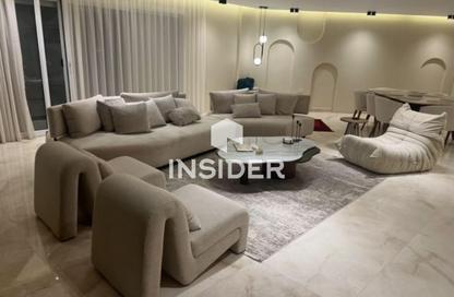 Apartment - 3 - 2 for sale in Mountain View Hyde Park - 5th Settlement Compounds - The 5th Settlement - New Cairo City - Cairo