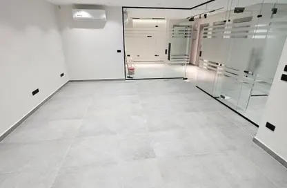 مساحات مكتبية - 4 غرف نوم - 3 حمامات للايجار في ريحانة بلازا - زهراء المعادي - حي المعادي - القاهرة