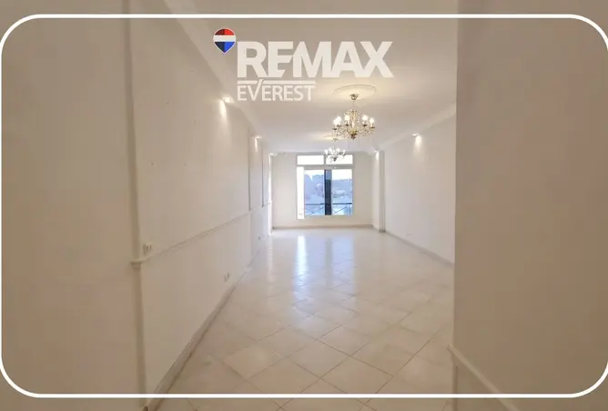 112160411 - Property Image 2