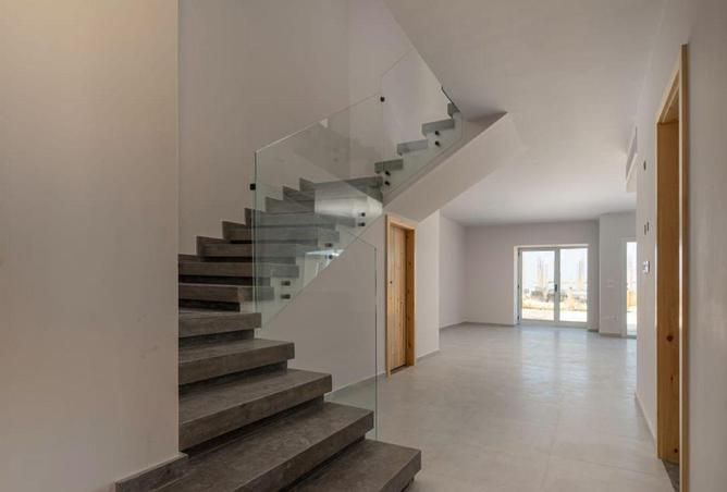 57484789 - Property Image 3