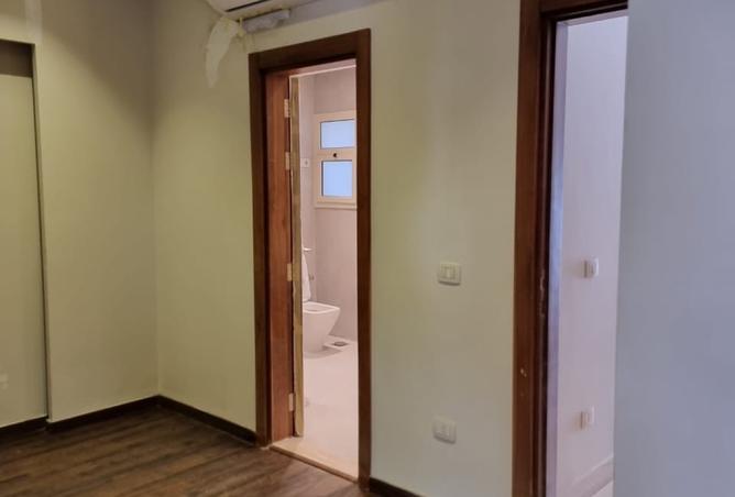 107957312 - Property Image 2
