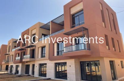 Townhouse - 5 Bedrooms - 4 Bathrooms for sale in District 5 - 5th Settlement Compounds - The 5th Settlement - New Cairo City - Cairo