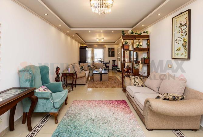 73765361 - Property Image 2