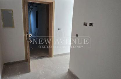 Clinic - Studio - 1 Bathroom for rent in Three Sixty - 5th Settlement Compounds - The 5th Settlement - New Cairo City - Cairo