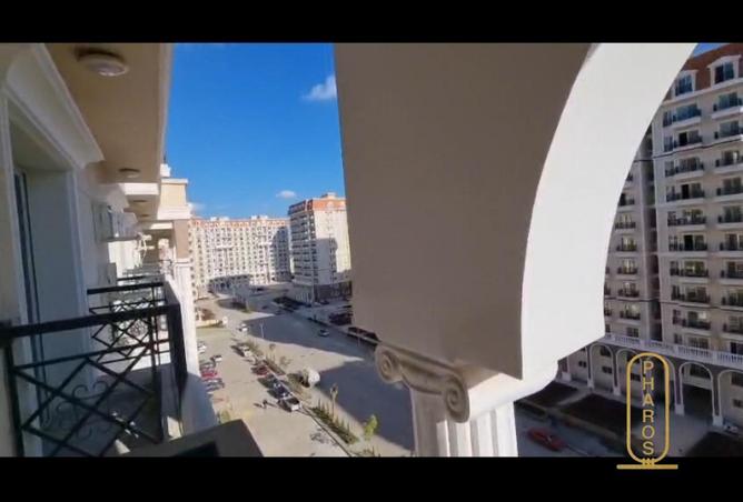 57252795 - Property Image 3