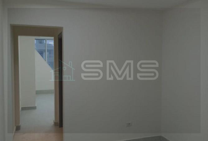 104880944 - Property Image 3