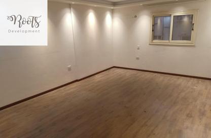 Apartment - 3 Bedrooms - 3 Bathrooms for sale in Shooting Club Street - Dokki - Giza