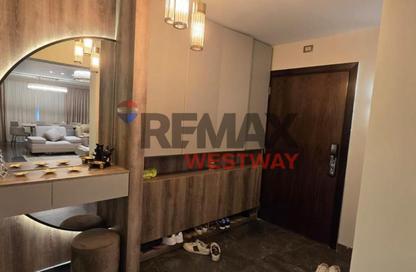 Apartment - 2 Bedrooms - 3 Bathrooms for sale in October Plaza - 6 October Compounds - 6 October City - Giza