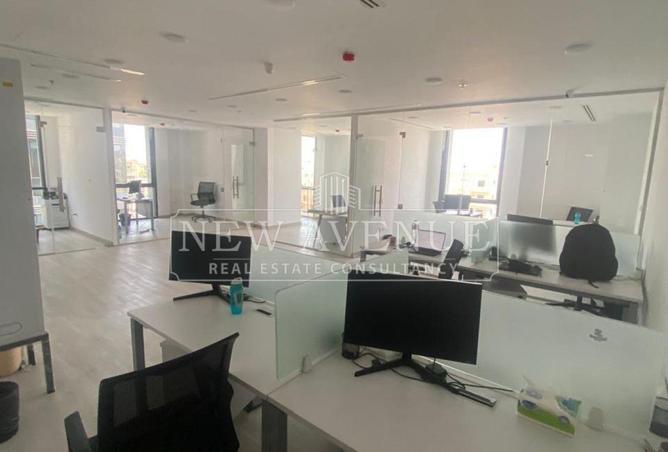 98013317 - Property Image 2