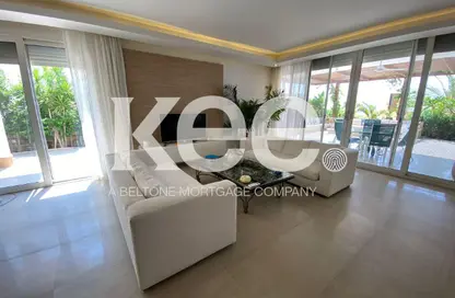 فيلا - 5 غرف نوم - 5 حمامات للبيع في سي شيل - سيدي عبد الرحمن - الساحل الشمالي