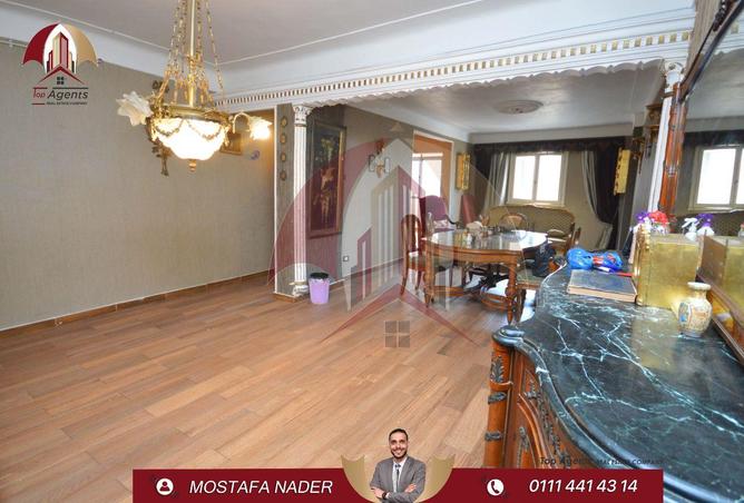 82100362 - Property Image 2