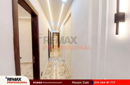 شقة - 3 غرف نوم - 1 حمام للبيع في شارع إسكندر إبراهيم - ميامي - حي اول المنتزة - الاسكندرية