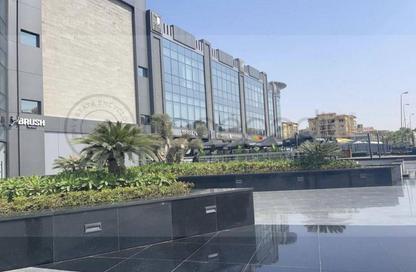 Office Space - Studio - 2 Bathrooms for rent in Hayati Residence - North Investors Area - New Cairo City - Cairo