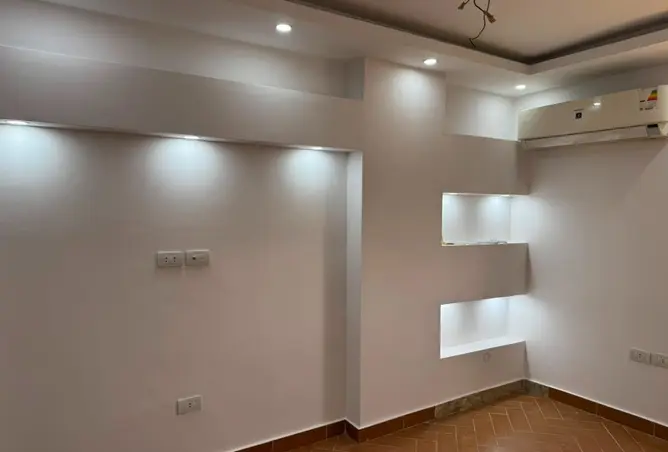 114901965 - Property Image 3