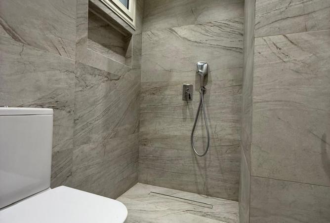 93812559 - Property Image 3