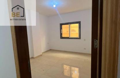 Apartment - 3 Bedrooms - 2 Bathrooms for sale in Al Narges 6 - Al Narges - New Cairo City - Cairo Apartment - 3 Bedrooms - 2 Bathrooms for sale in Al Narges 6 - Al Narges - New Cairo City - Cairo