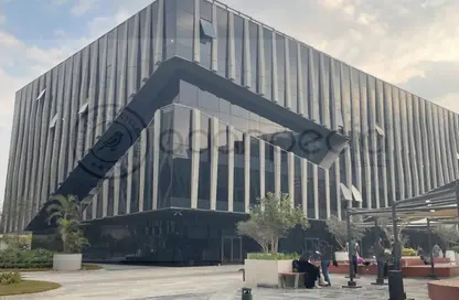 مساحات مكتبية - 2 غرف نوم - 2 حمامات للايجار في سوديك ايست - الحي السادس - هليوبوليس الجديدة - القاهرة