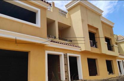 Villa - 3 - 3 for sale in Suez Road - New Cairo City - Cairo