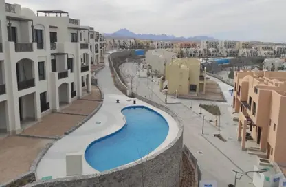 Chalet - 2 Bedrooms - 2 Bathrooms for sale in Makadi Heights - Makadi Orascom Resort - Makadi - Hurghada - Red Sea