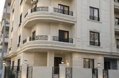 Apartment - 3 Bedrooms - 3 Bathrooms for sale in Al Narges 2 - Al Narges - New Cairo City - Cairo