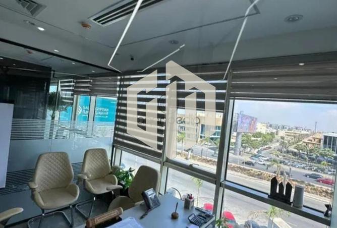 72183352 - Property Image 2