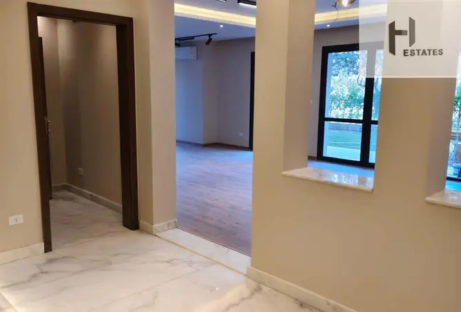 117780112 - Property Image 3