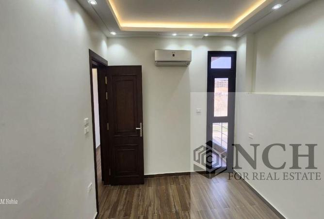 53473822 - Property Image 3