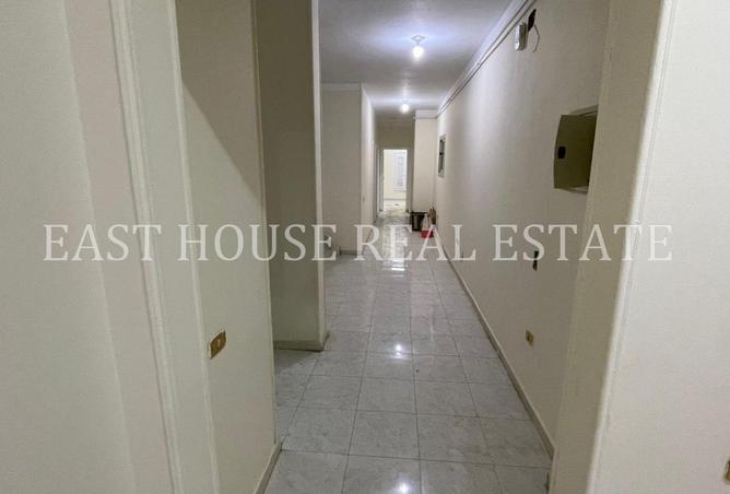 69831696 - Property Image 3