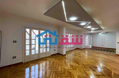 Apartment - 3 - 3 for rent in Shaarawy St. - Laurent - Hay Sharq - Alexandria