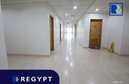 مساحات مكتبية - استوديو - 7 حمامات للايجار في شارع اللاسلكي - اللاسلكي - المعادي الجديدة - حي المعادي - القاهرة