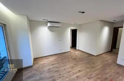Apartment - 3 - 3 for sale in Mountain View Hyde Park - 5th Settlement Compounds - The 5th Settlement - New Cairo City - Cairo