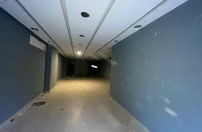 محل تجاري - استوديو - 1 حمام للايجار في شارع محي الدين أبو العز - الدقي - الجيزة