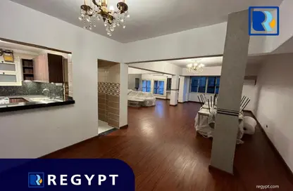 Apartment - 3 Bedrooms - 2 Bathrooms for rent in Aziz Abaza St. - Zamalek - Cairo Apartment - 3 Bedrooms - 2 Bathrooms for rent in Aziz Abaza St. - Zamalek - Cairo