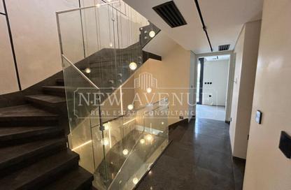 Villa - 4 Bedrooms - 4 Bathrooms for sale in Sodic East - 6th District - New Heliopolis - Cairo Villa - 4 Bedrooms - 4 Bathrooms for sale in Sodic East - 6th District - New Heliopolis - Cairo
