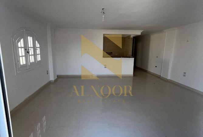 8633830 - صورة العقار 3