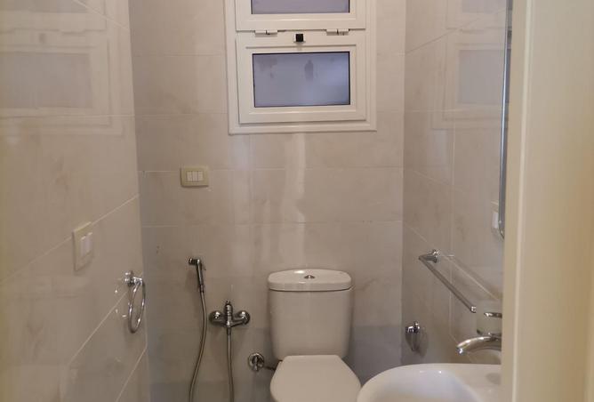 8561208 - Property Image 2