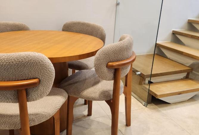 68793695 - Property Image 2