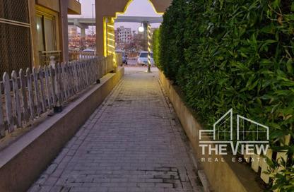 Apartment - 3 Bedrooms - 2 Bathrooms for sale in Al Khamayel city - Sheikh Zayed Compounds - Sheikh Zayed City - Giza