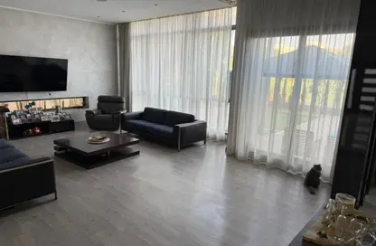 فيلا - 4 غرف نوم - 5 حمامات للبيع في الجريا - كمبوندات الشيخ زايد - الشيخ زايد - الجيزة