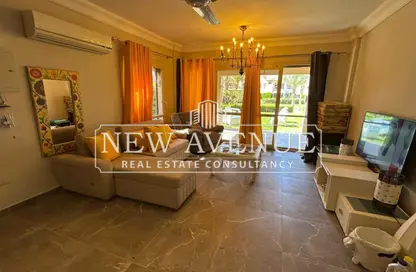 شاليه - 2 غرف نوم - 2 حمامات للبيع في لافيستا جاردنز - لافيستا - العين السخنة - السويس