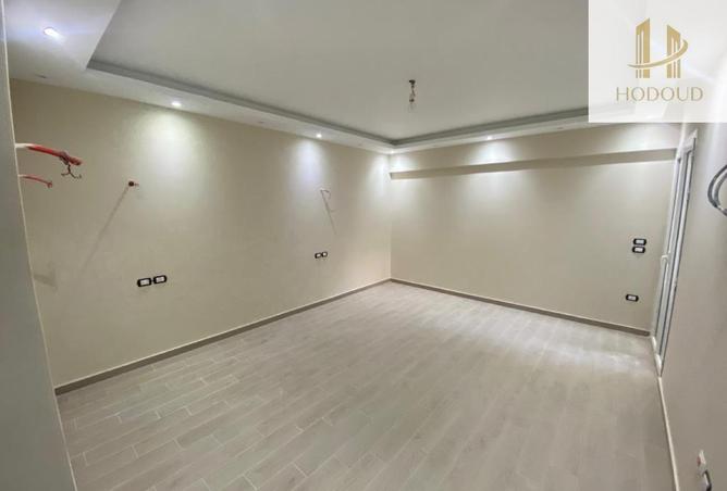 98835242 - Property Image 3
