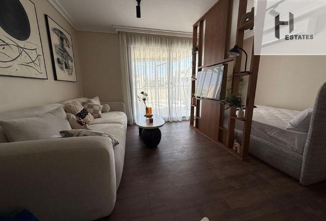 102354839 - Property Image 2