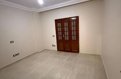 Apartment - 3 Bedrooms - 3 Bathrooms for rent in North Lotus - El Lotus - New Cairo City - Cairo