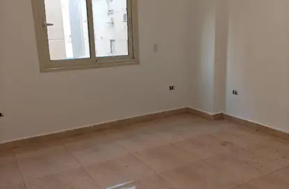 Office Space - 3 Bedrooms - 3 Bathrooms for rent in South Lotus - El Lotus - New Cairo City - Cairo