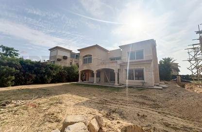 Villa - 5 - 4 for sale in Alex West - Alexandria Compounds - Alexandria