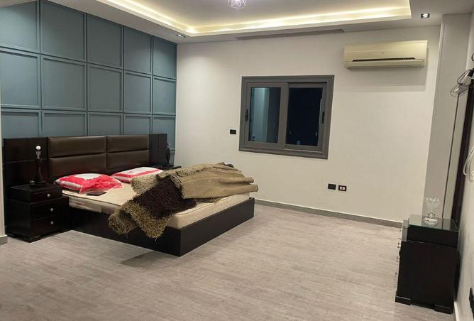 56000084 - Property Image 2