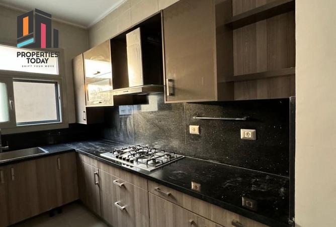 77326244 - Property Image 2