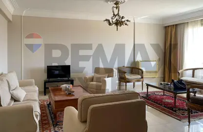 Apartment - 3 Bedrooms - 2 Bathrooms for sale in Masaken Nerco St. - Degla - Hay El Maadi - Cairo