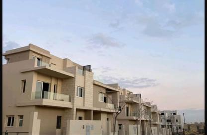 Villa - 4 - 4 for sale in Tawny Hyde Park - 6 October Compounds - 6 October City - Giza